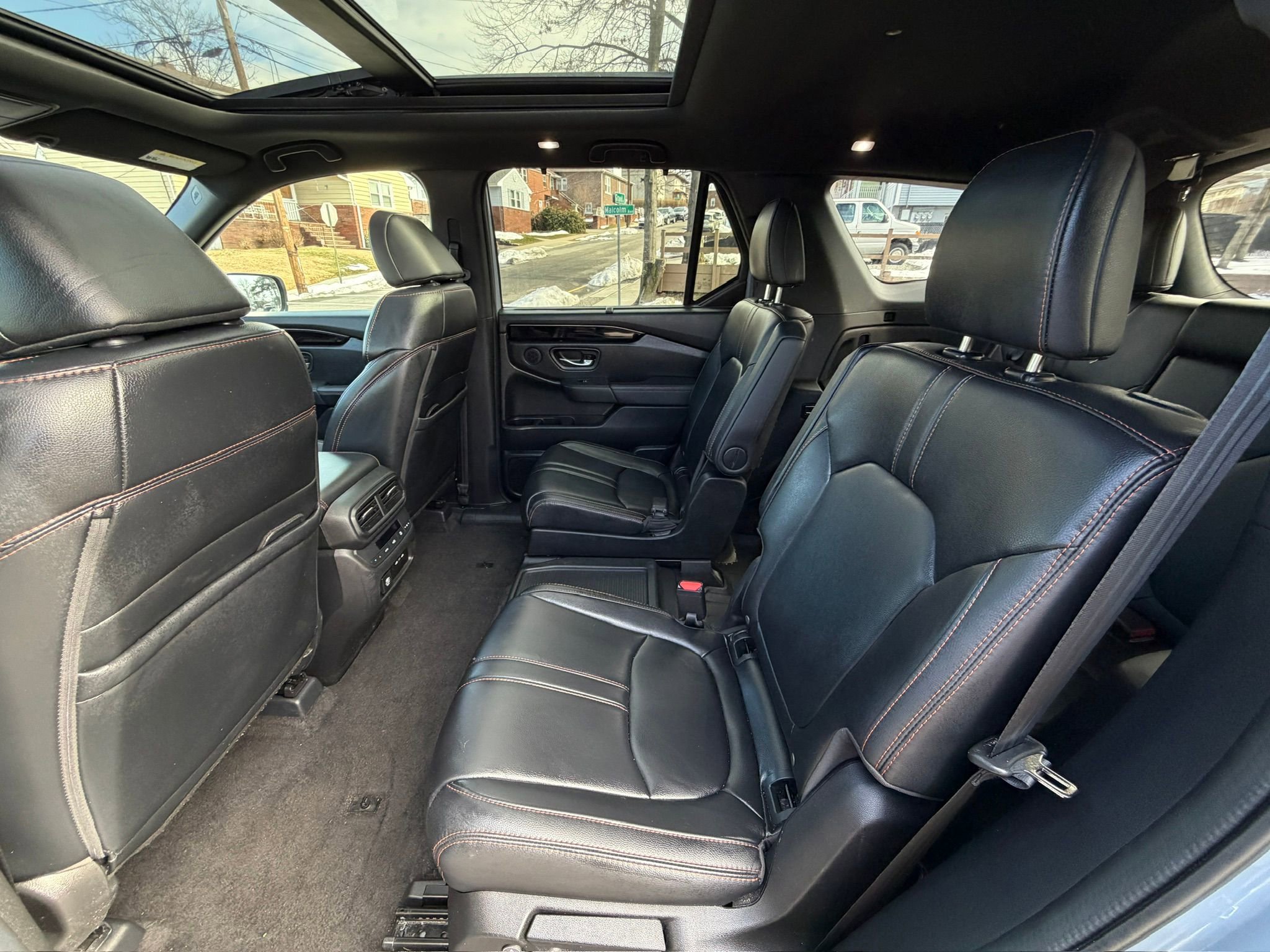 Used 2024 Honda Pilot TrailSport image 24