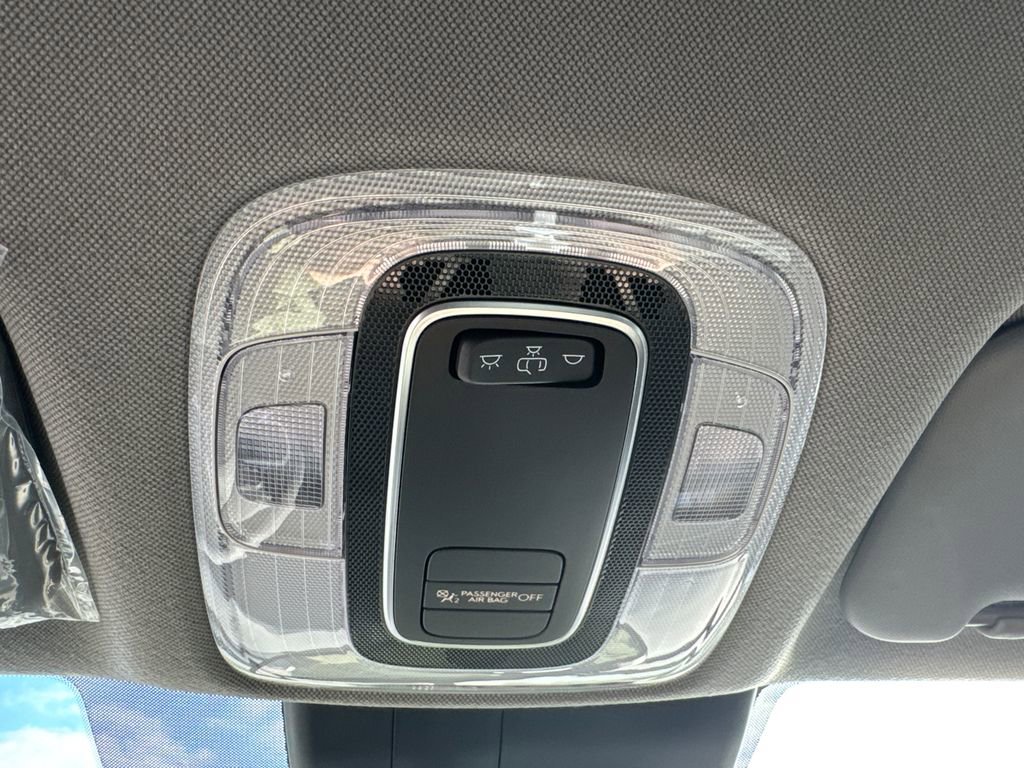 New 2026 Hyundai Elantra Sport FWD image 20
