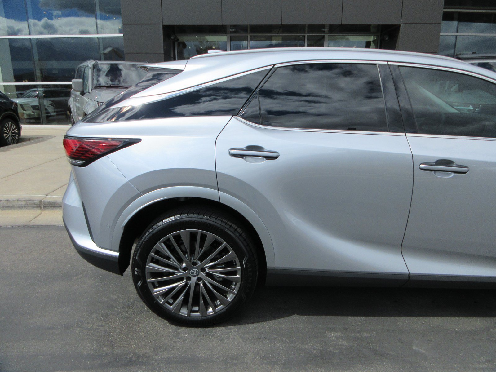 Used 2026 Lexus RX 350 AWD w/ Convenience Package image 10