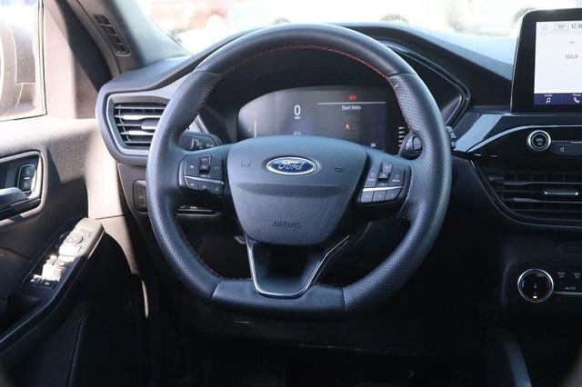 Certified 2024 Ford Escape ST-Line image 23