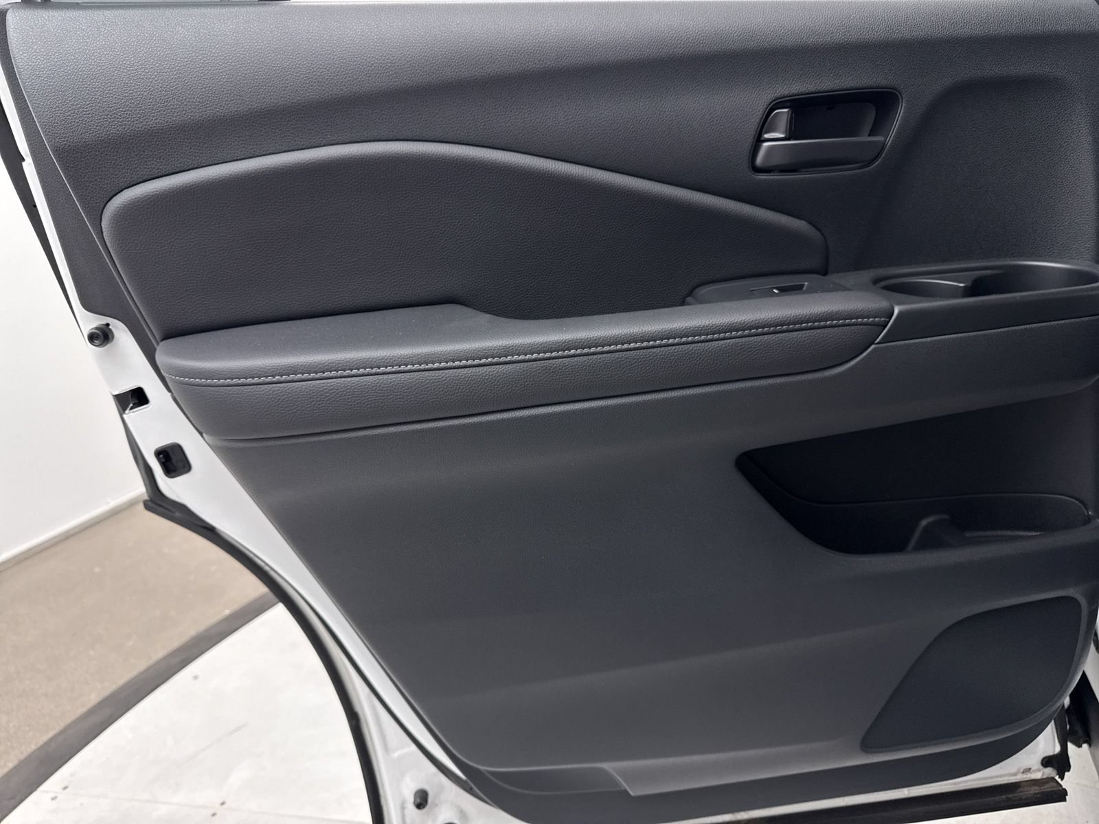Used 2023 Honda Passport EX-L image 30