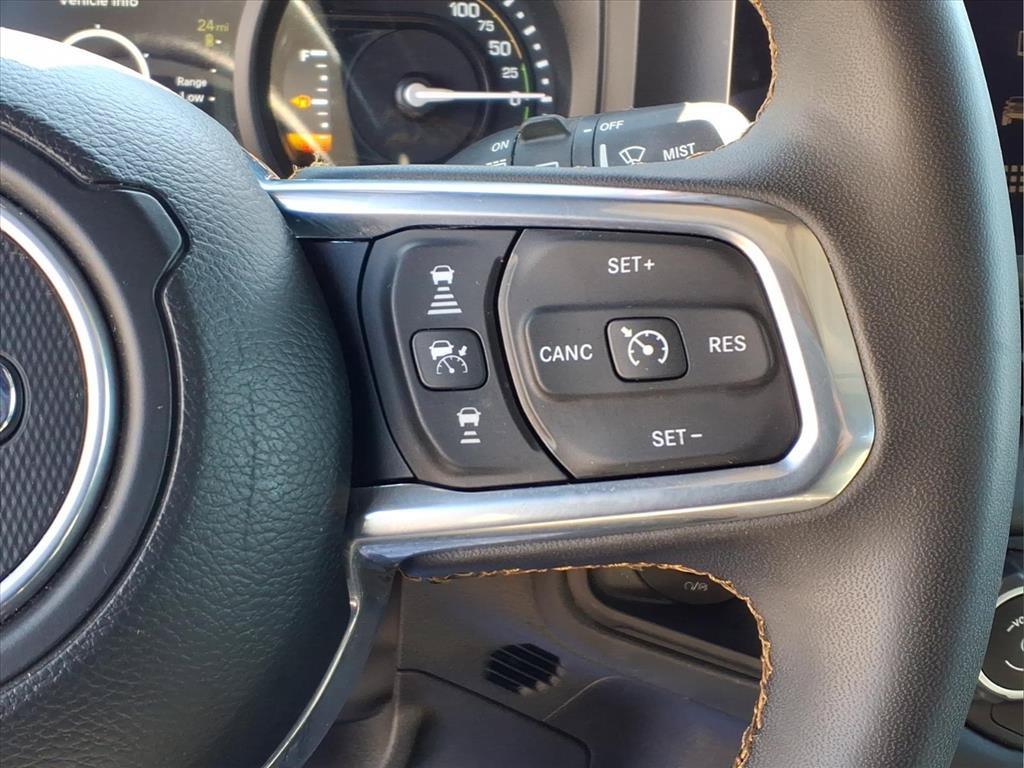 Certified 2024 Jeep Wrangler Unlimited Sahara AWD/4WD image 15