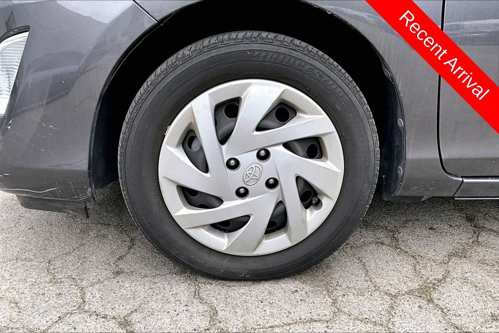 Used 2015 Toyota Prius C Two FWD image 8