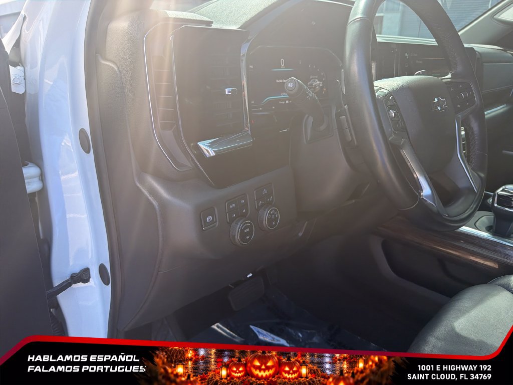 Used 2024 Chevrolet Silverado 1500 LT Trail Boss AWD/4WD image 17