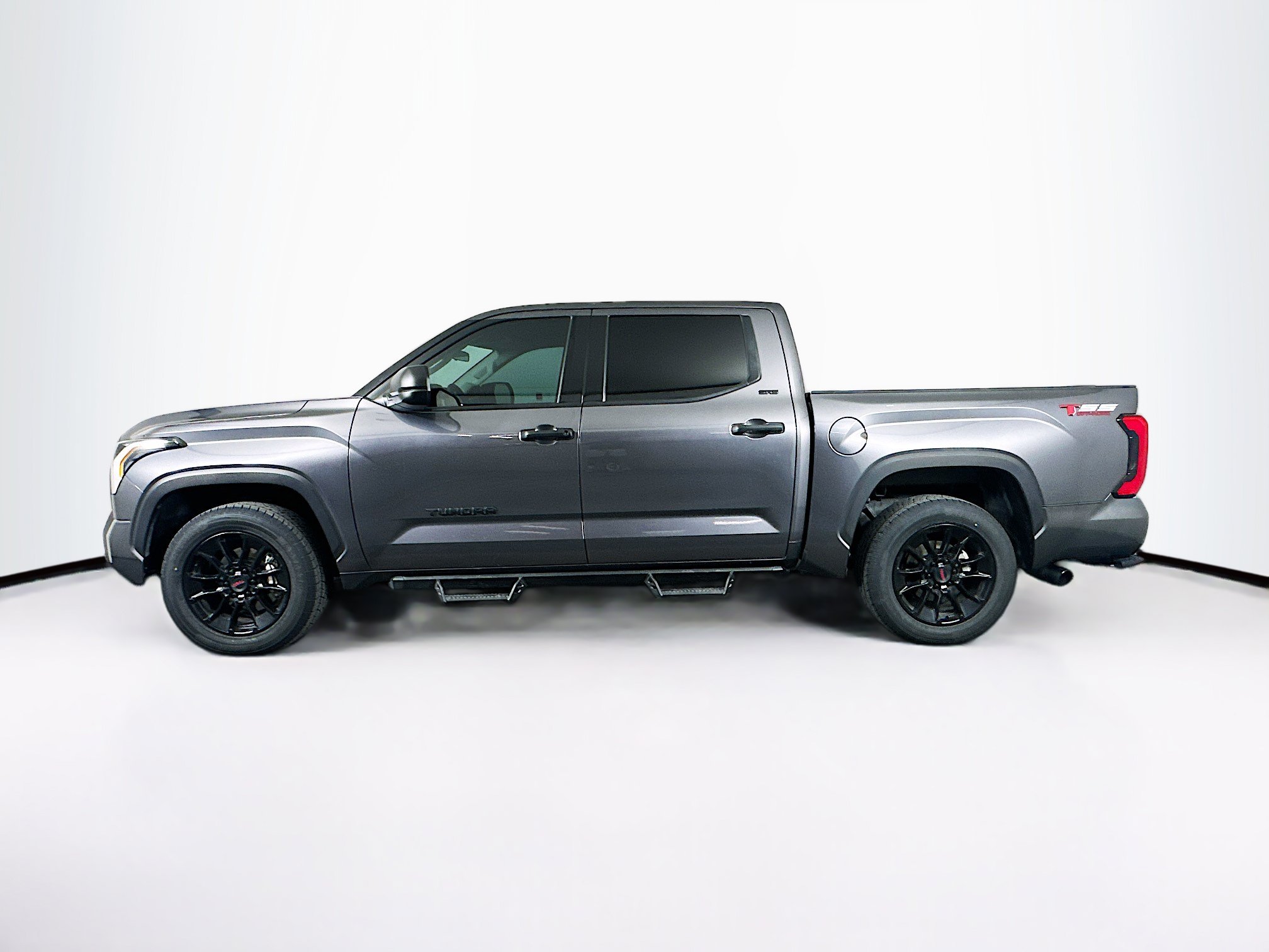 Used 2023 Toyota Tundra SR5 RWD image 4