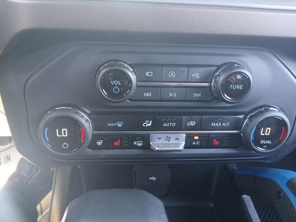 Used 2023 Ford Bronco Outer Banks image 22