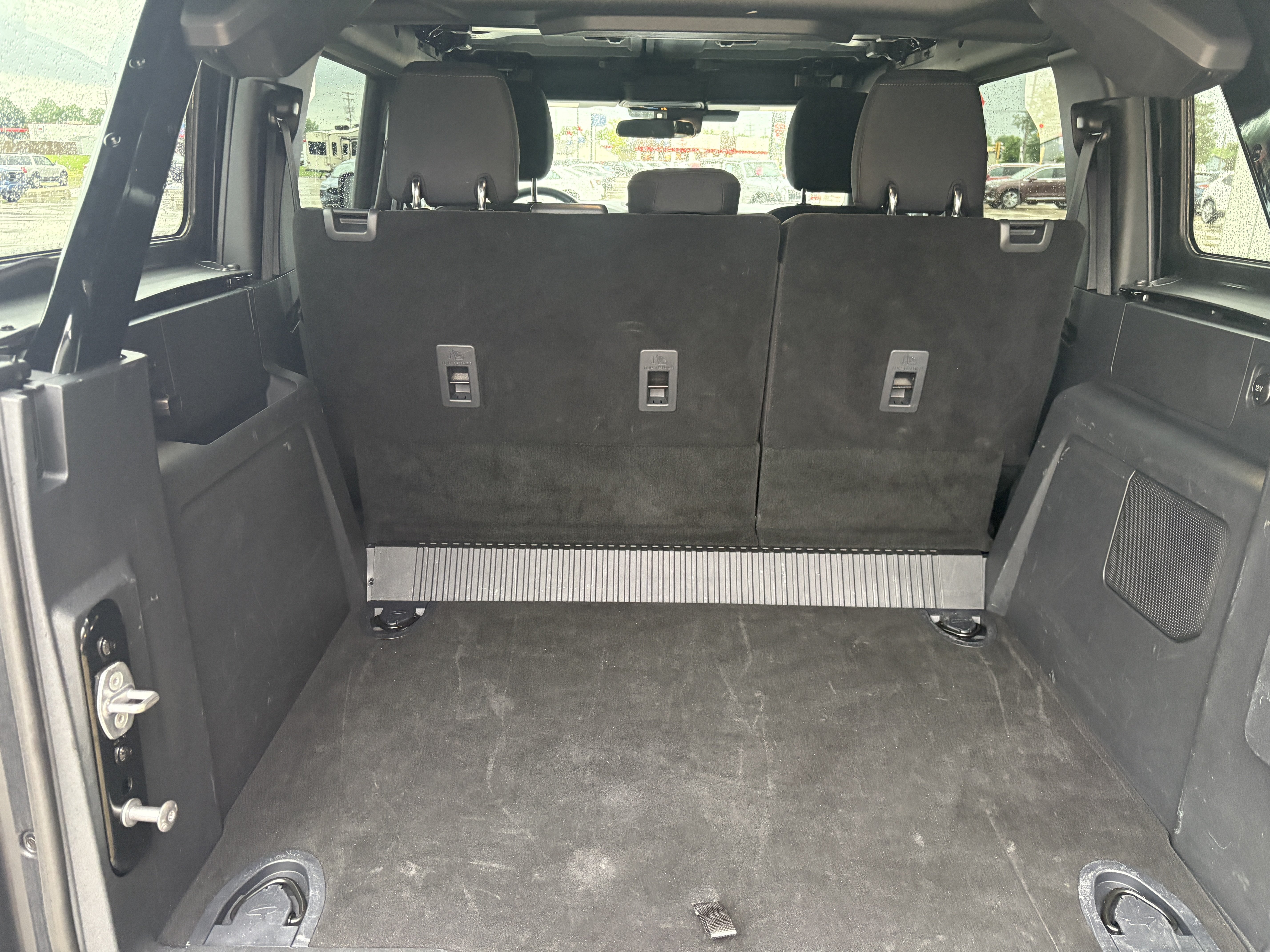 Used 2025 Ford Bronco Big Bend AWD/4WD image 32
