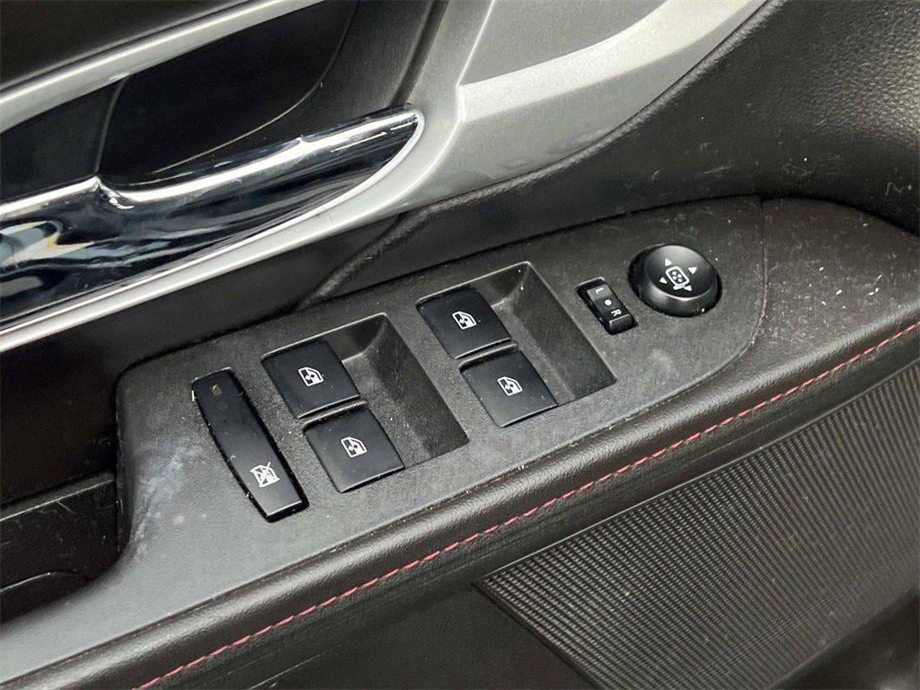 Used 2011 GMC Terrain SLE image 15