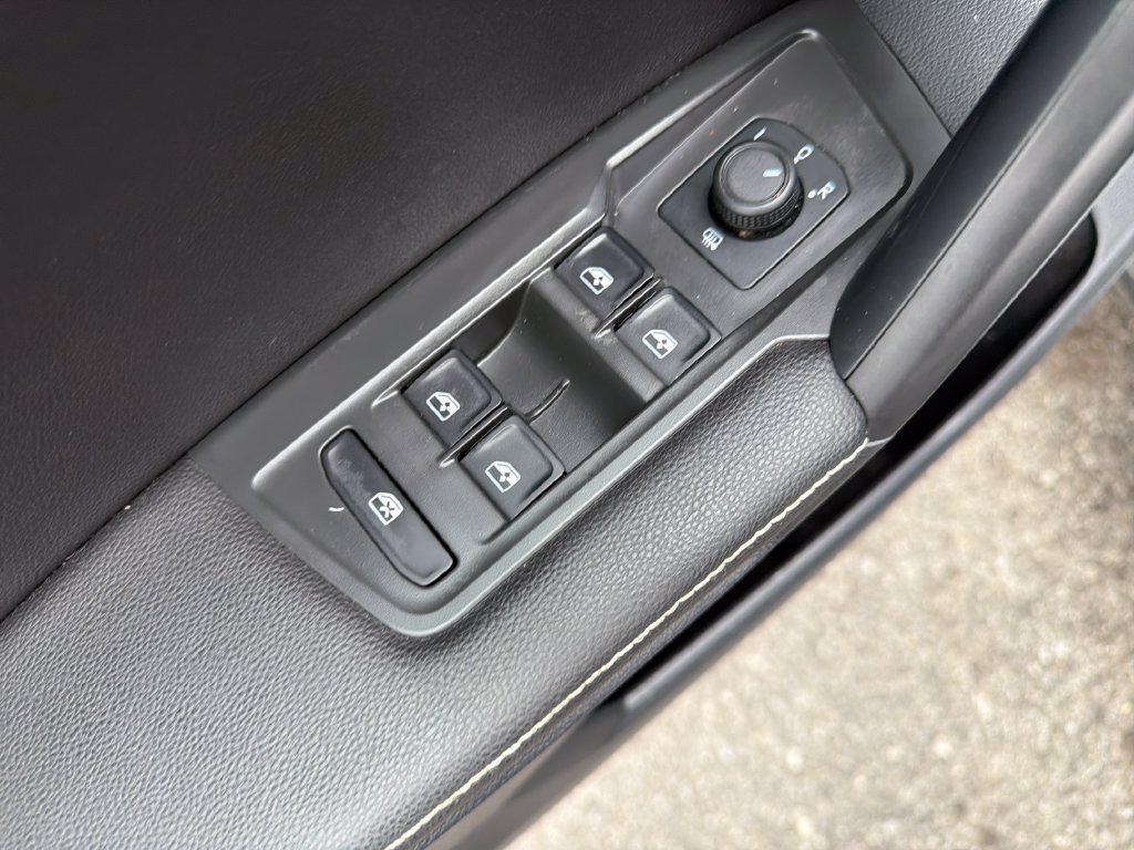 Used 2023 Volkswagen Tiguan S FWD image 13