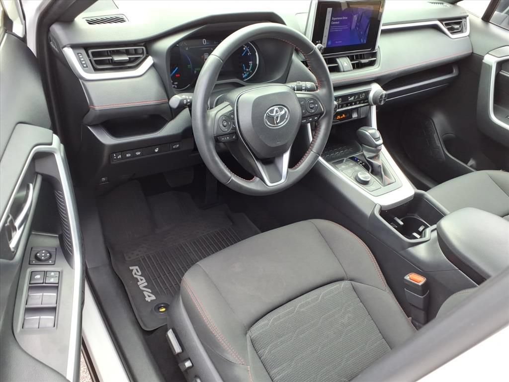Certified 2023 Toyota RAV4 SE w/ Weather & Moonroof Package AWD/4WD image 18