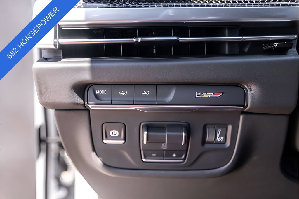 Certified 2025 Cadillac Escalade V AWD/4WD image 15