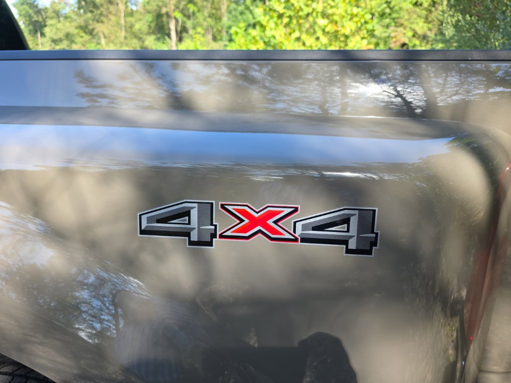 New 2027 Ford F350 XLT w/ XLT Premium Package AWD/4WD image 7