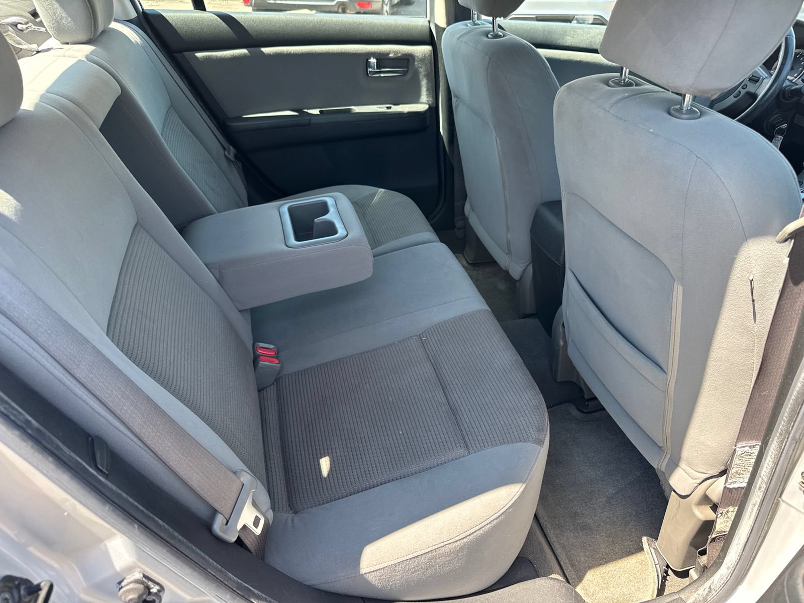 Used 2012 Nissan Sentra 2.0 SR w/ Convenience Pkg FWD image 11