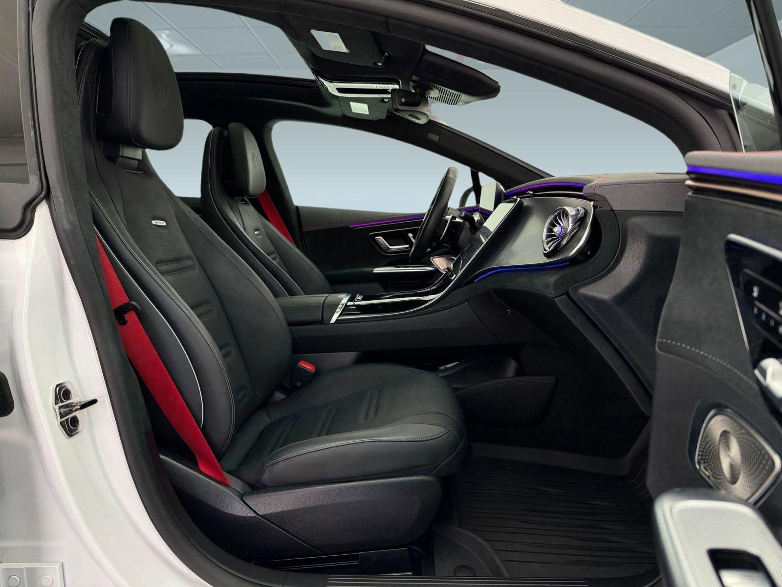 Certified 2023 Mercedes-Benz EQE AMG 4MATIC Sedan image 24