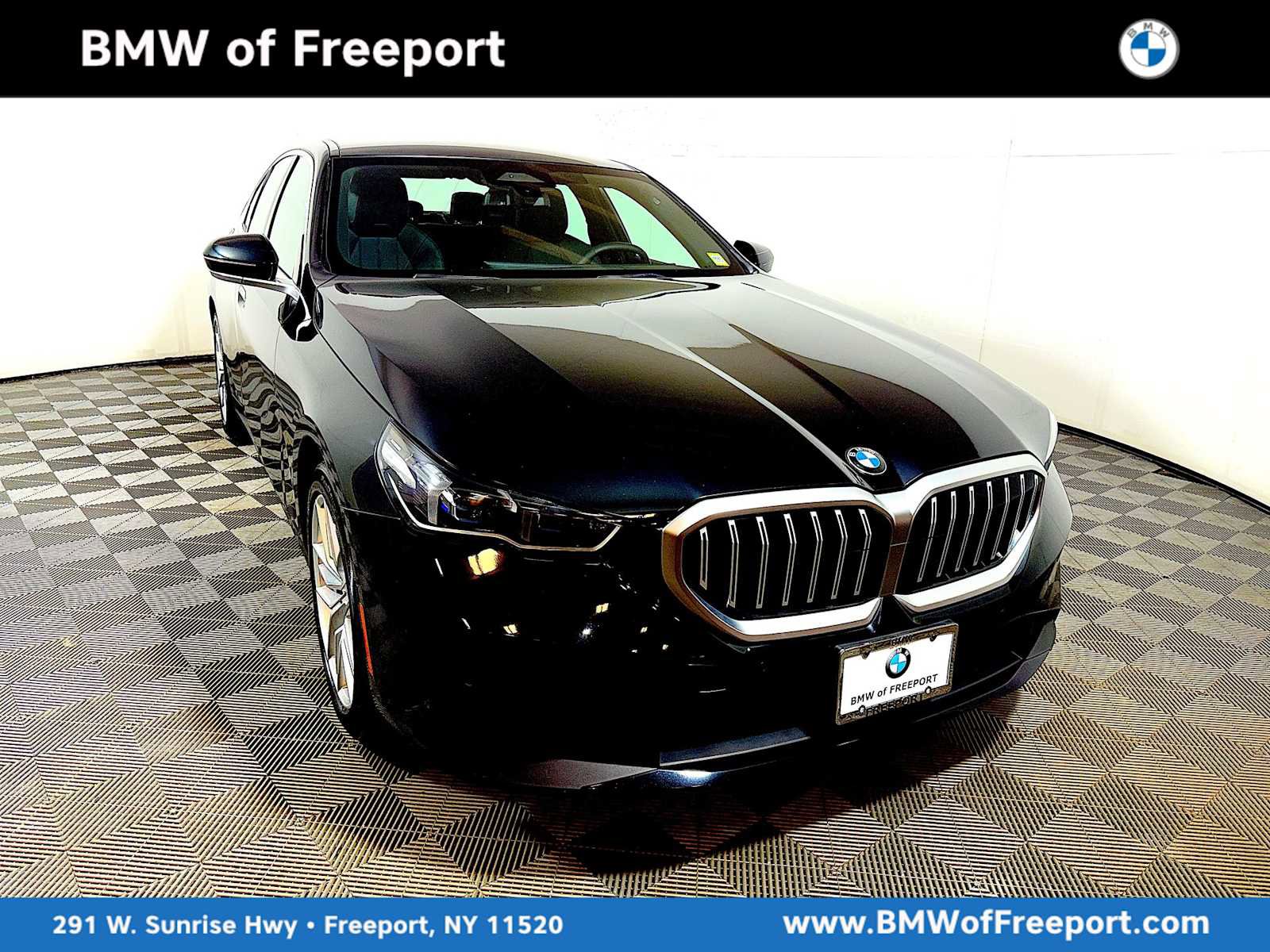 Used 2024 BMW 540i xDrive w/ Convenience Package AWD/4WD image 1