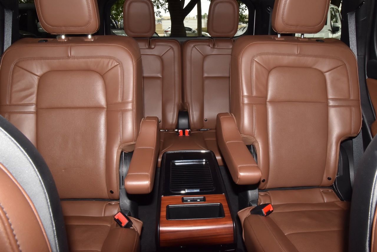 Used 2022 Lincoln Aviator Reserve w/ Equipment Group 201A image 23
