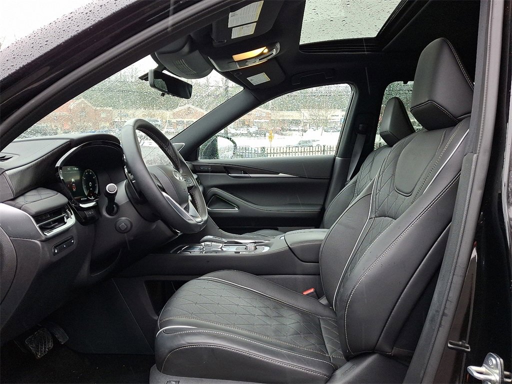 Certified 2025 INFINITI QX60 Autograph w/ Cargo Package image 15