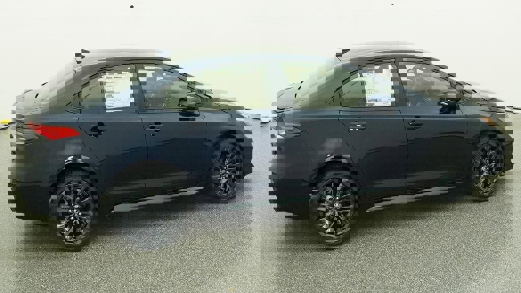 New 2026 Toyota Corolla SE image 3