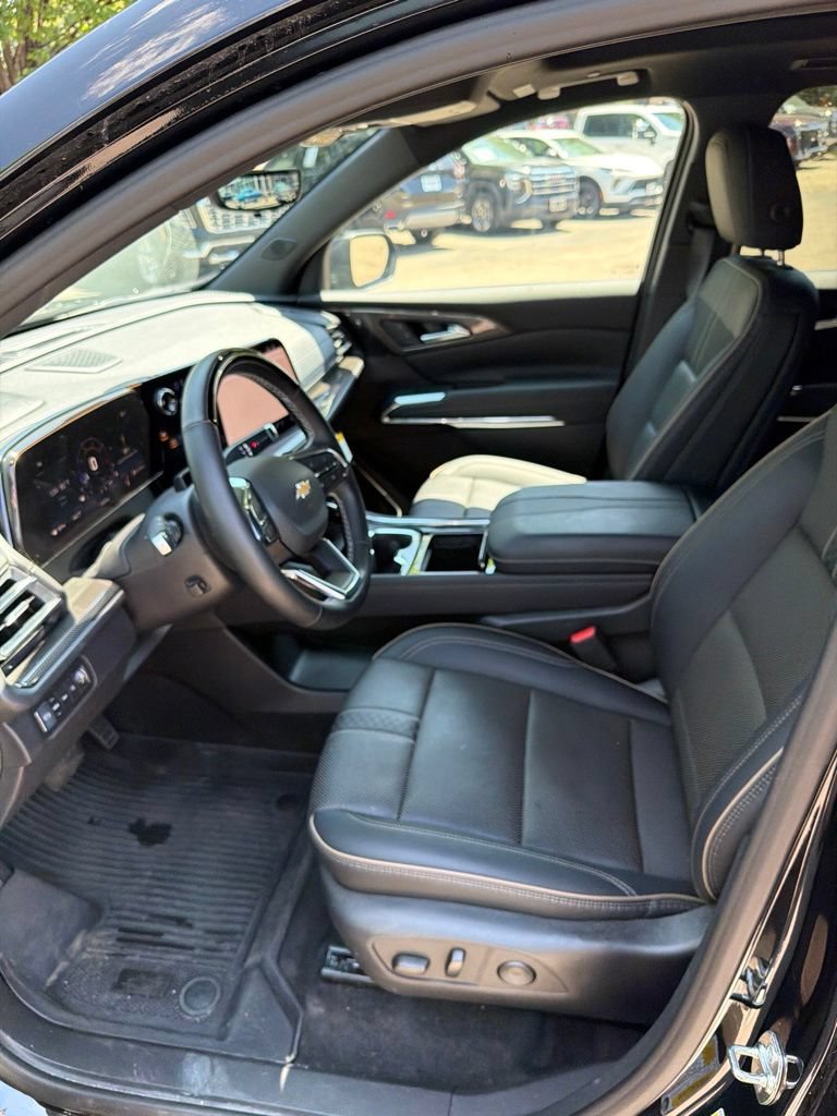 Used 2026 Chevrolet Traverse High Country w/ LPO, Floor Liner Package AWD/4WD image 19