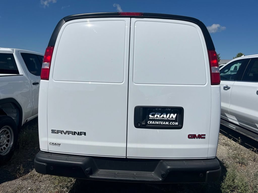 New 2025 GMC Savana 2500 w/ Driver Convenience Package RWD image 8