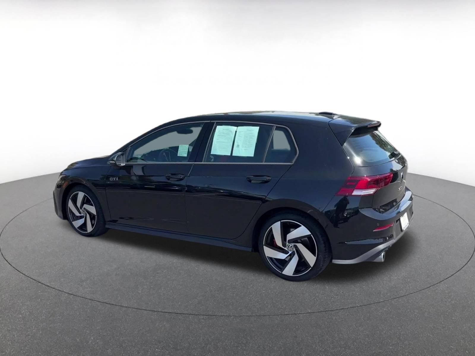 Used 2026 Volkswagen Golf S FWD image 8
