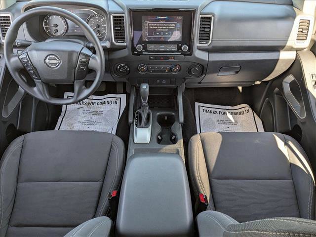 Used 2023 Nissan Frontier SV image 16