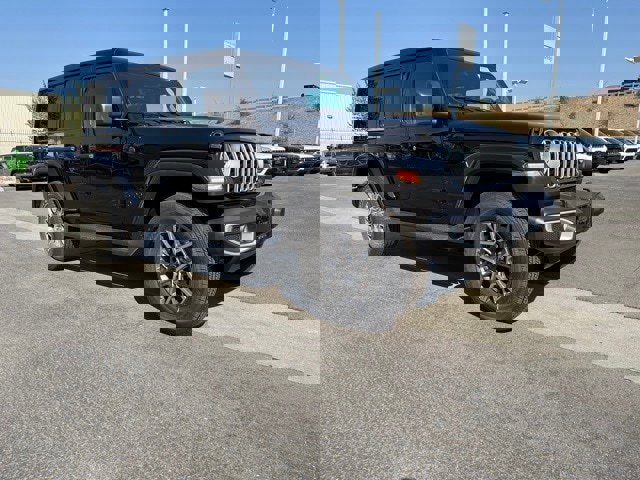 New 2025 Jeep Wrangler Unlimited Sahara image 8