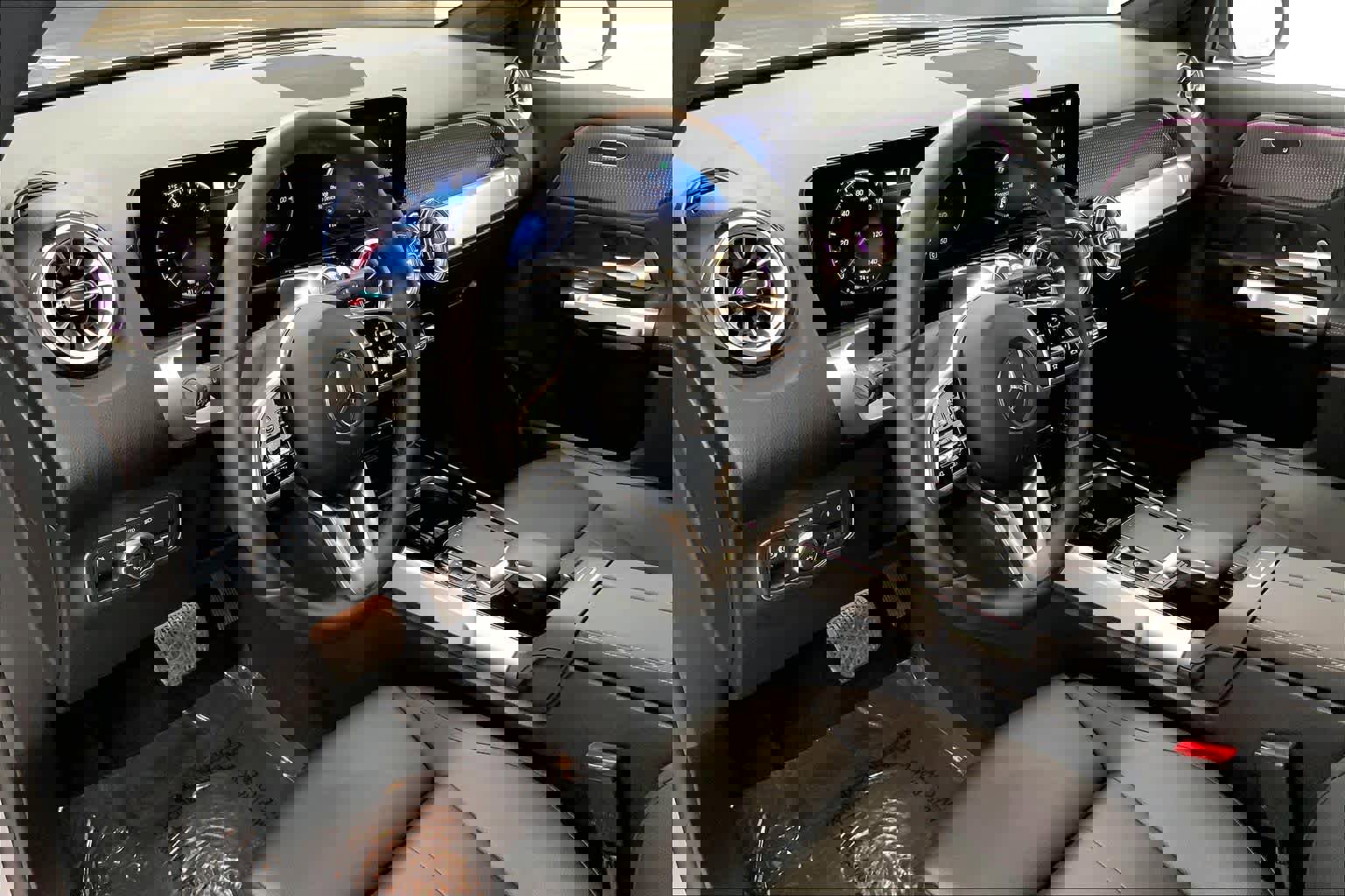 Certified 2022 Mercedes-Benz EQB 350 EQB 350 image 20