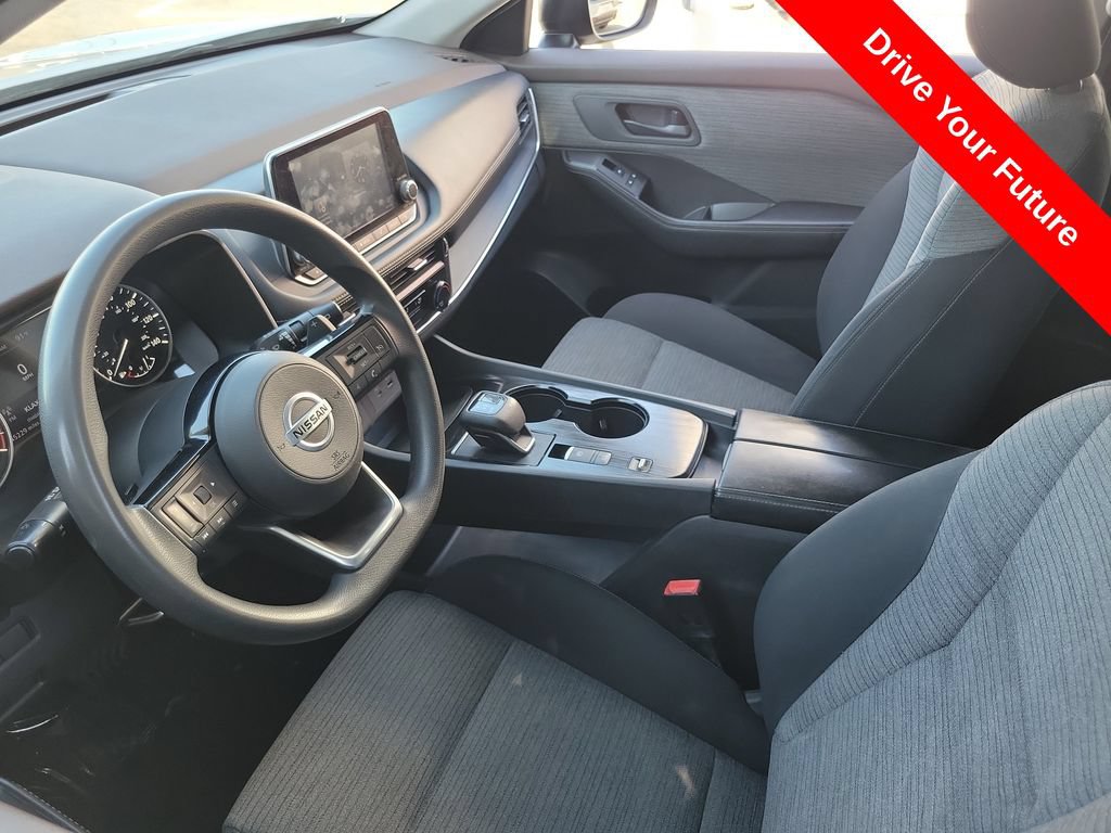 Used 2021 Nissan Rogue S FWD image 3
