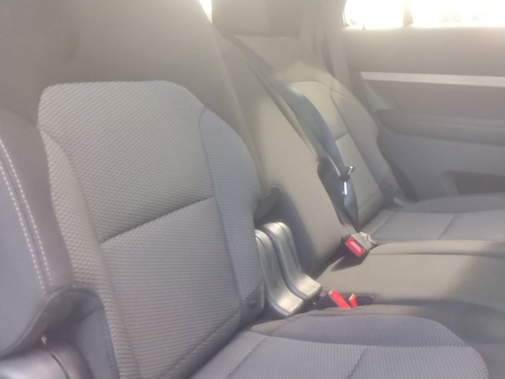 Used 2016 Ford Explorer XLT image 35