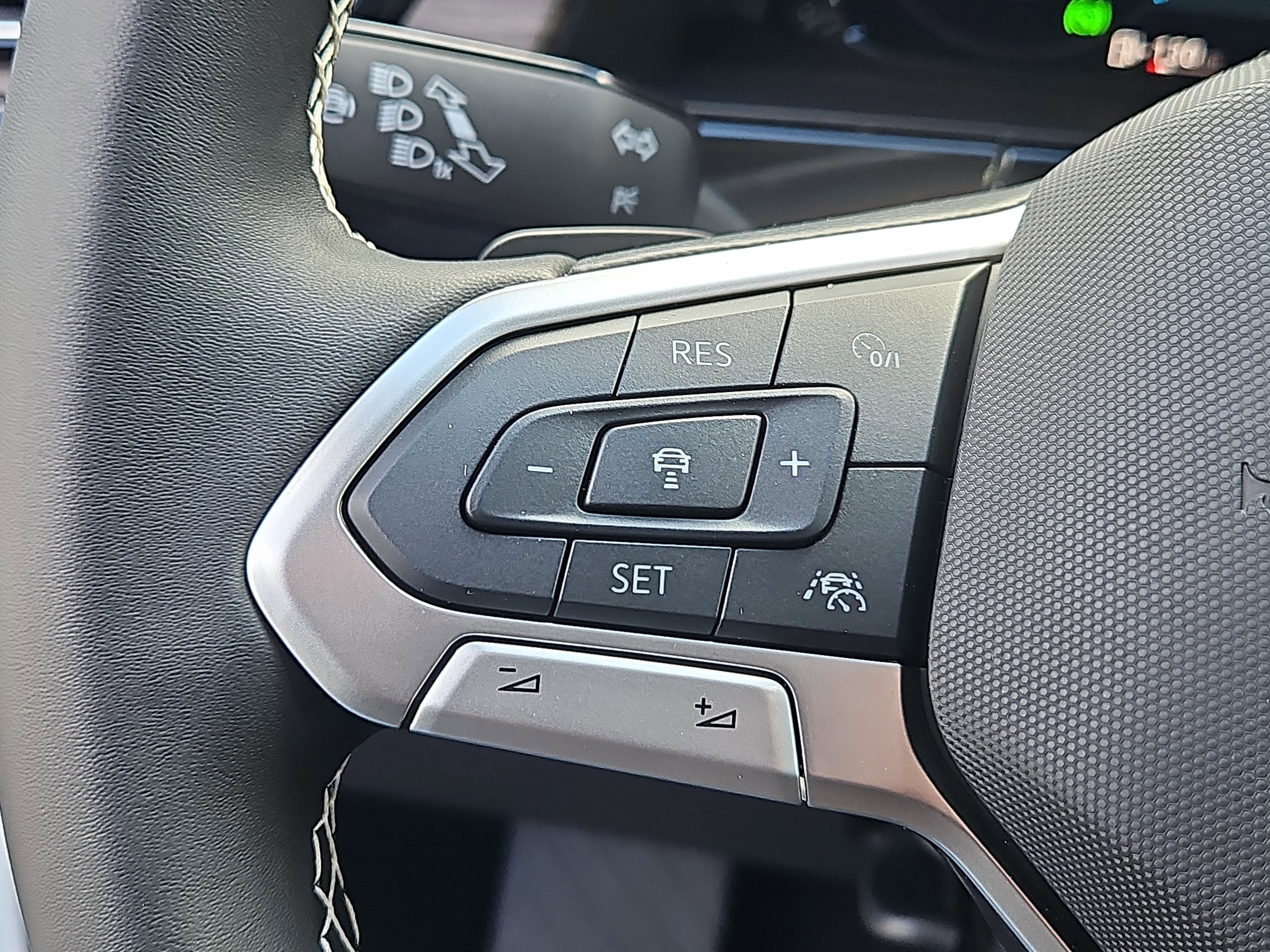 New 2026 Volkswagen Atlas SEL image 16