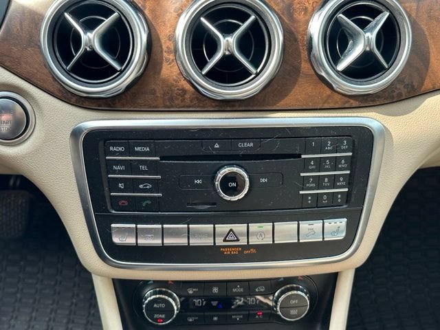 Used 2020 Mercedes-Benz GLA 250 4MATIC image 26