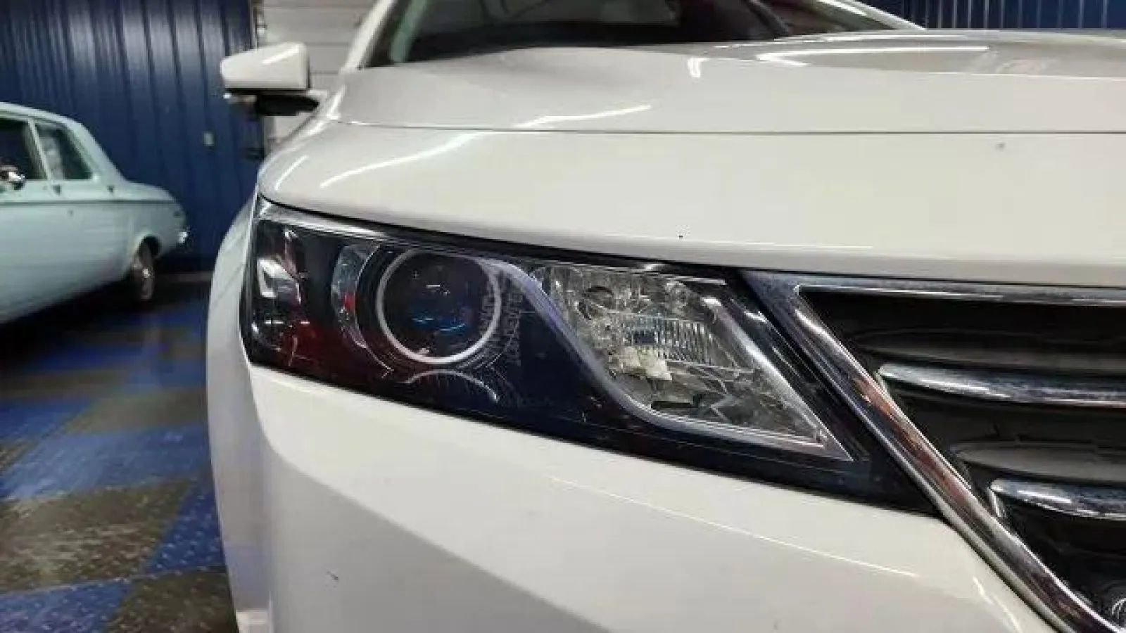 Used 2015 Chevrolet Impala LT w/ Convenience Package image 46