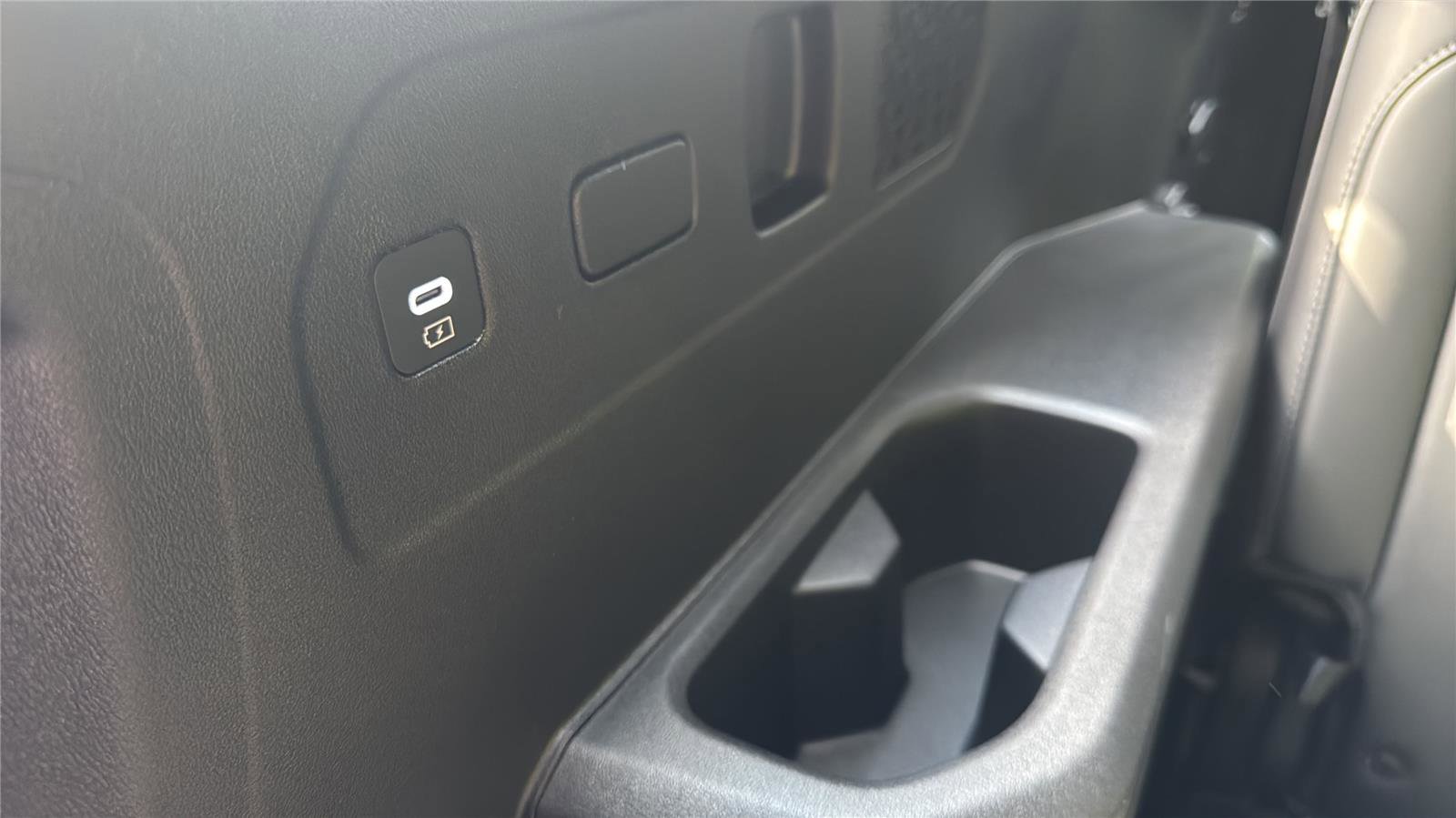 New 2027 Kia Telluride SX Prestige X-Pro AWD/4WD image 17
