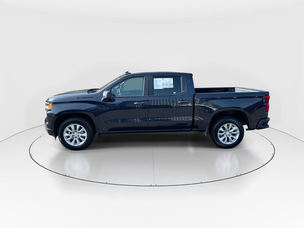 Used 2023 Chevrolet Silverado 1500 Custom w/ LPO, Dark Essentials Package RWD image 5