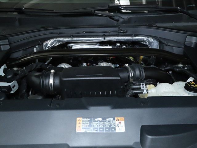 Used 2020 Lincoln Aviator Reserve w/ Class IV Trailer Tow Package image 35