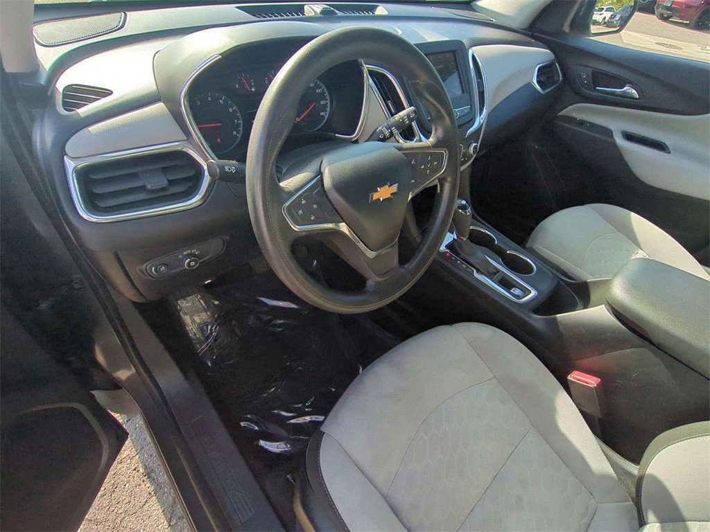 Used 2019 Chevrolet Equinox LS image 10