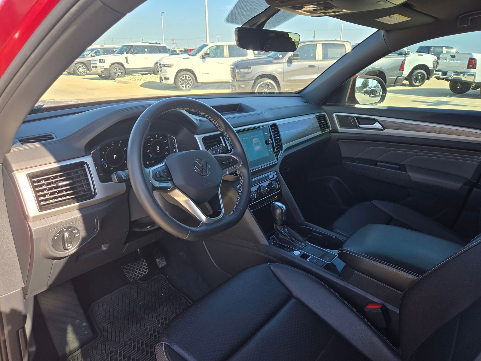 Used 2023 Volkswagen Atlas Cross Sport SE w/ Black Wheel Package FWD image 11
