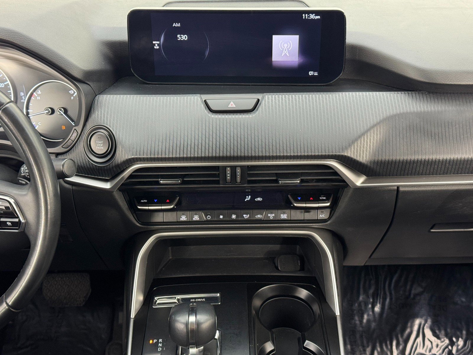 Used 2024 MAZDA CX-90 3.3 Turbo w/ Select Package image 22