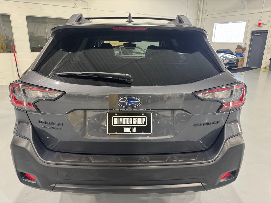 Used 2023 Subaru Outback Onyx Edition image 6