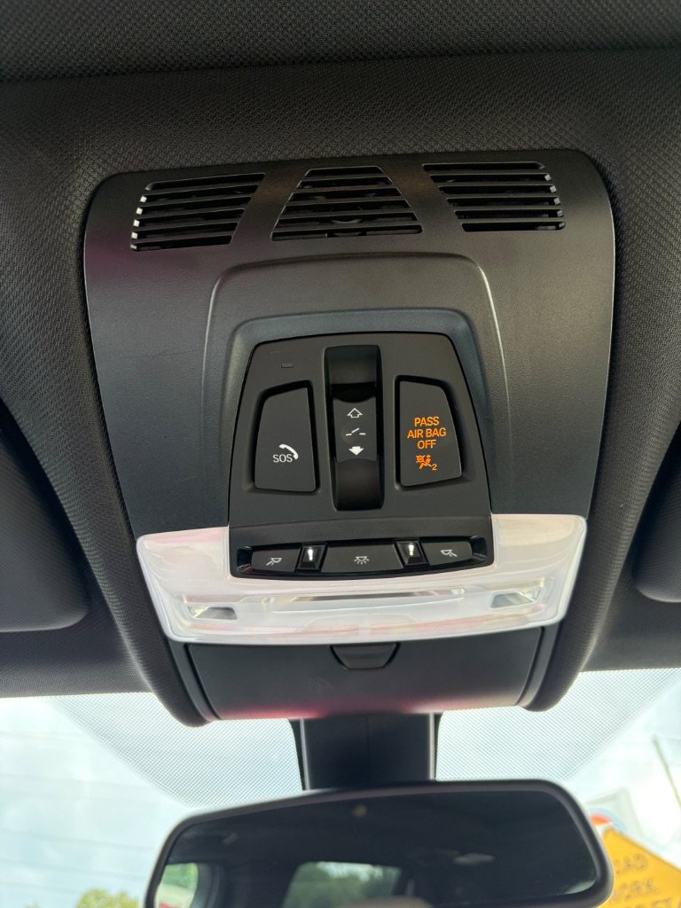 Used 2018 BMW X5 sDrive35i RWD image 19