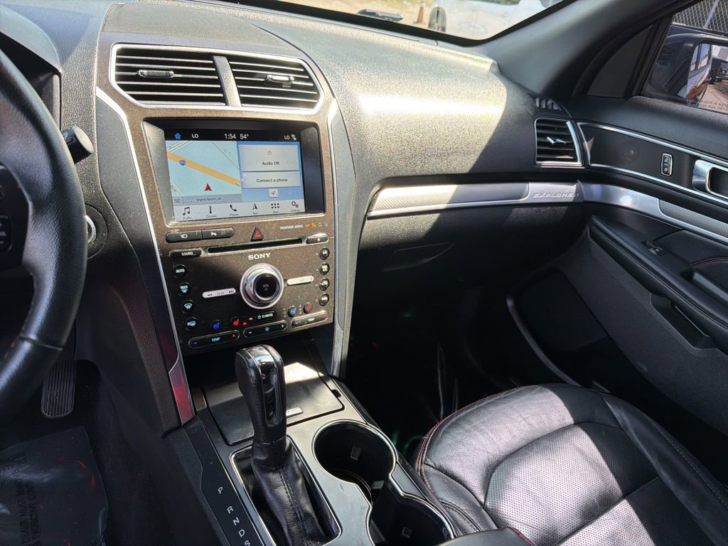 Used 2018 Ford Explorer Sport w/ Equipment Group 401A image 18