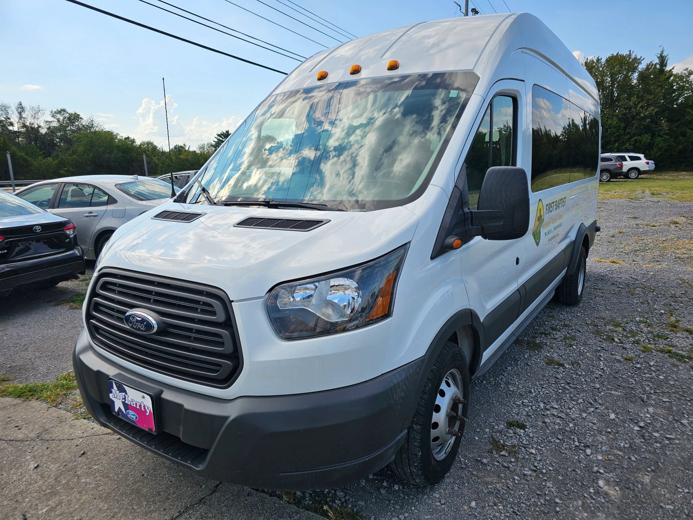 Used 2018 Ford Transit 350 XL RWD image 1