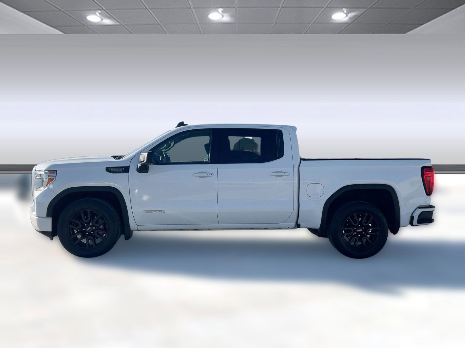 Used 2021 GMC Sierra 1500 Elevation image 2