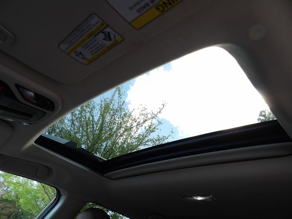 Used 2020 Subaru Outback Touring XT image 15