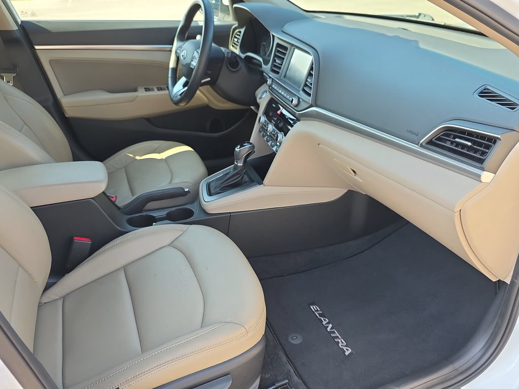 Used 2019 Hyundai Elantra Value Edition w/ Winter Weather Package FWD image 32