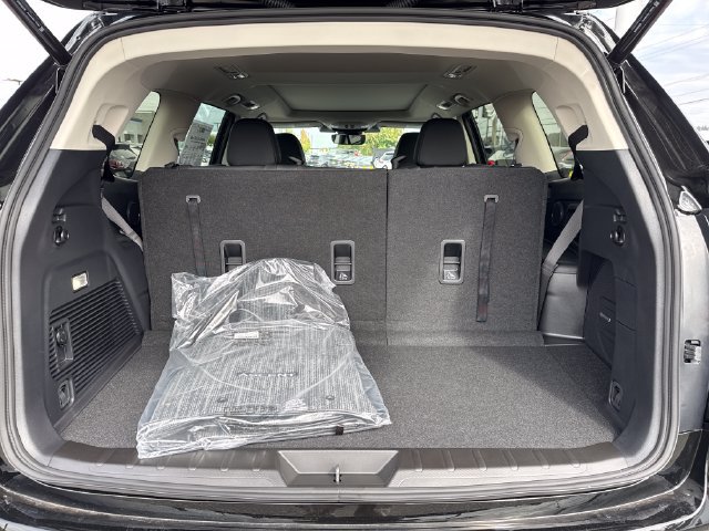New 2026 Subaru Ascent Limited AWD/4WD image 16