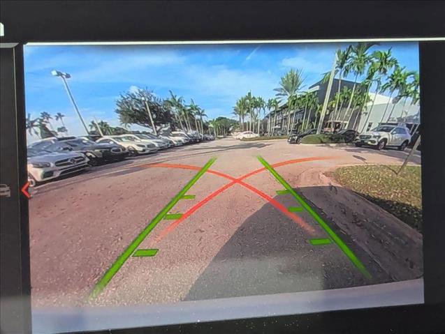 Used 2019 BMW 330i Sedan w/ Premium Package image 14