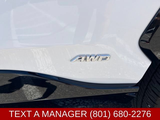 Used 2025 Toyota RAV4 SE AWD/4WD image 10