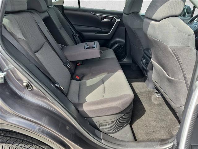 Used 2025 Toyota RAV4 XLE AWD/4WD image 20